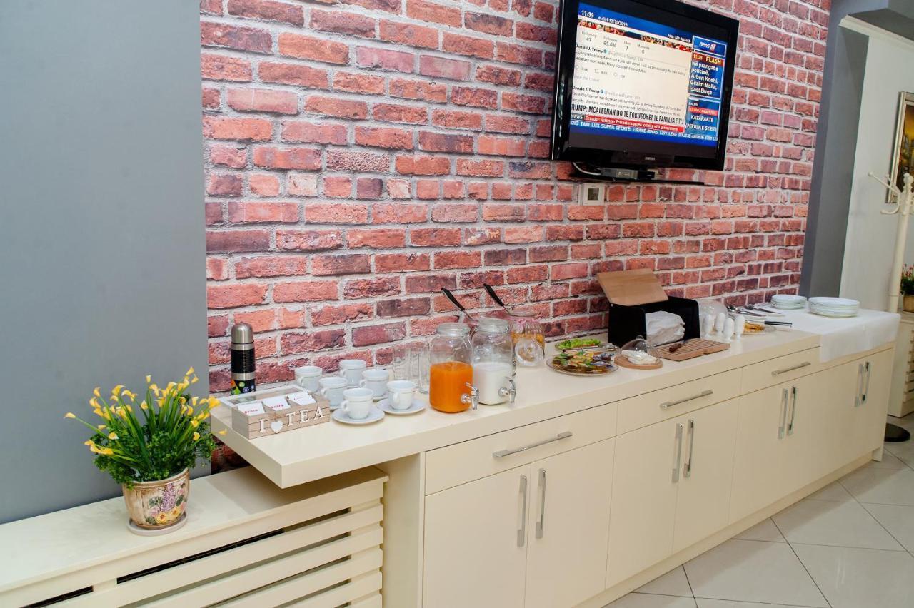 Hotel Edea Korce Ngoại thất bức ảnh
